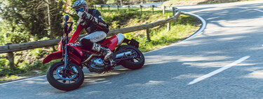 GASGAS tiene en el horno otra moto de calle. Y es calcada a una KTM