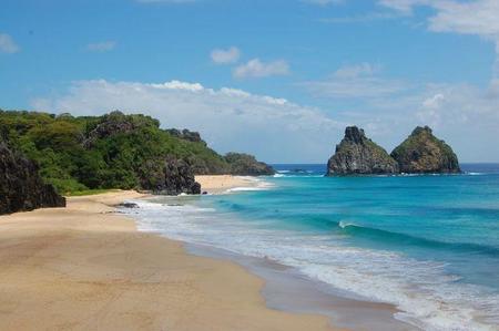 1024px Morro Dois Irmãos Fernando De Noronha