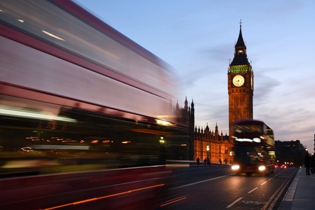 El Brexit puede costar más de 70 millones de euros al año a los británicos que quieran conducir en Europa