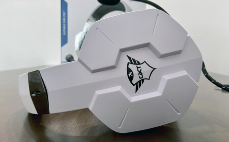 Análisis de los Trust GXT 323W, unos auriculares que he acabado valorando más como padre que como jugador