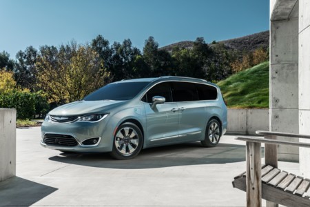 Chrysler Pacifica 2017, la nueva miniván que se situará por arriba de Town & Country
