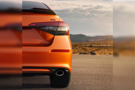 El Honda Civic Si 2022 adelanta su carácter deportivo con una foto, a un día de su presentación