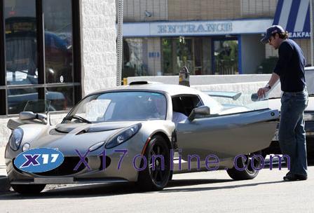 El peazo coche del Doctor Macizo