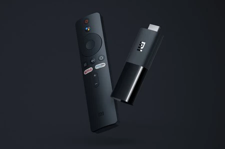 El Mi TV Stick de Xiaomi ya está en España: convierte tu tele en (casi) un Smart TV con Android por sólo 30 euros