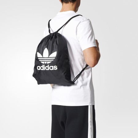 Bolsa de gimnasio Adidas Originals, con bolsillo exterior, por sólo 8,95 euros y envío gratis