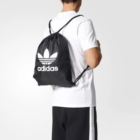 Bolsa de gimnasio Adidas Originals, con bolsillo exterior, por sólo 8,95 euros y envío gratis 