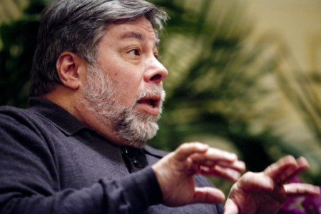 A Steve Wozniak no le llama la atención el iPhone 5C