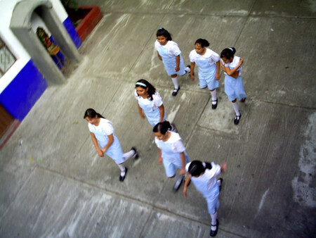 Escolta De Escuela