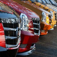 Cadillac venderá coches eléctricos sí o sí y ofrece 500.000 dólares a los concesionarios que no quieran para retirarse
