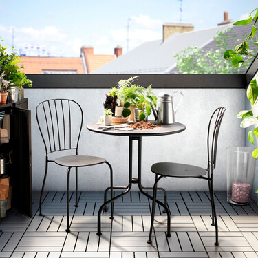 Ikea vende el conjunto de mesa y sillas que convierte nuestro balcón en un café parisino al más puro estilo art decó 
