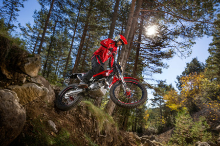 Nueva Montesa 4RIDE. La reina de las aventuras por la montaña