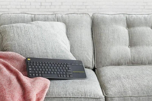 teclado Logitech K400 Plus