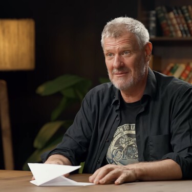 David Bueno, neurocientífico: "El cerebro está atento a aprender idiomas desde los seis meses a los cinco años, es mucho más plástico que el de los adultos" 