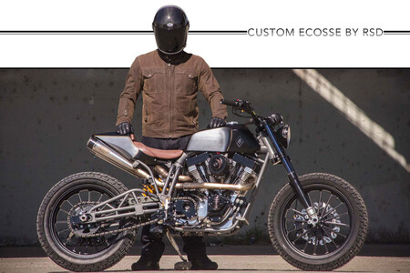 Brad Pitt presume de conducir la moto más cara del mundo en su nuevo anuncio de De’Longhi