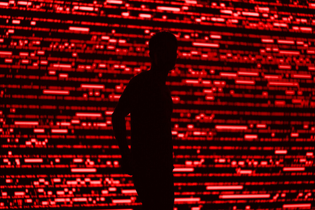 El auge de la inteligencia artificial está reavivando un viejo temor en las empresas estadounidenses: el espionaje chino 