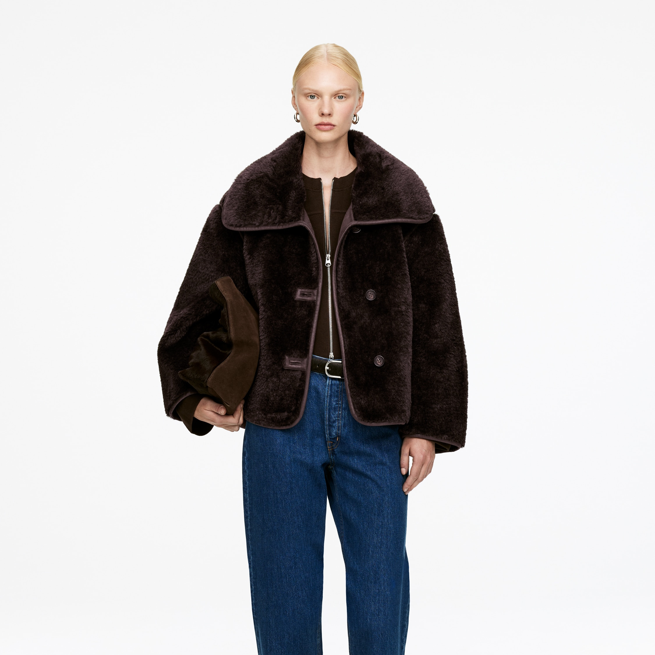 ARKET
Chaqueta de pelo corta