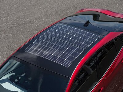 Así funciona la tecnología solar que incorpora el nuevo Toyota Prius Plug-in Hybrid 