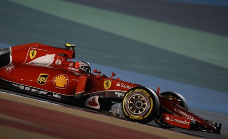 GP Bahrein F1: A Kimi Raikkonen le faltó una vuelta para ganar a Lewis Hamilton