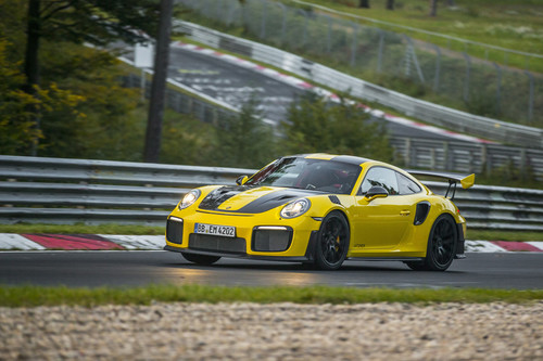 El Porsche 911 GT2 RS ya tiene su récord en Nürburgring: ¡6 minutos y 47 segundos, en vídeo!