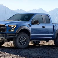 Video: Ken Block nos presume su nueva Ford Raptor envuelta en una nube de humo