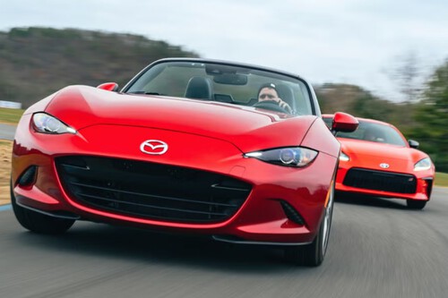 Toyota Mazda 1