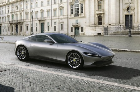 Pese a sus esfuerzos por ser una marca más exclusiva, Ferrari sigue con ventas al alza