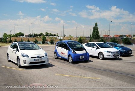 Coches hibridos y electricos