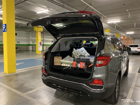 Ssangyong Rexton maletero