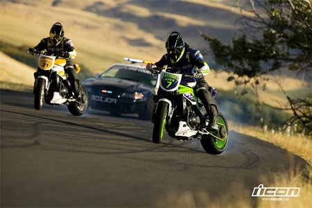Drift Battle 2, dos Speed Triple y un Ford Mustang Cobra para dejarte con la boca abierta