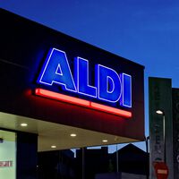 El 13 de junio vuelve a Aldi el ventilador portátil y recargable que se adapta a cualquier rincón gracias a su altura regulable 