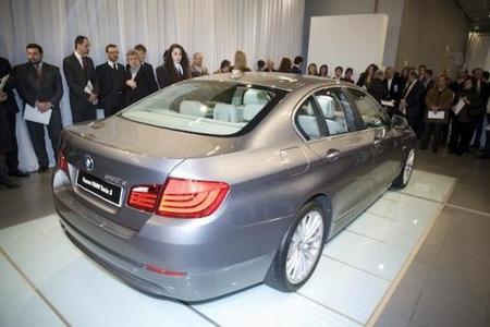 BMW-Serie5-Berlina-04