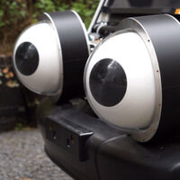 Los peatones no se fían de los vehículos autónomos. La ciencia se está planteando solucionarlo poniendo ojos a los coches