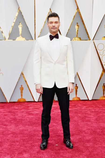 Ryan Seacrest, Lucas Hudges y Luke Bracey: Los primeros en la alfombra roja de los Oscar 2017