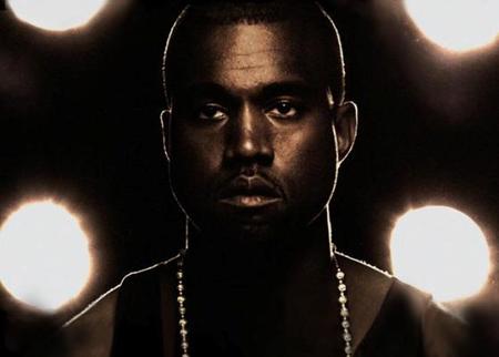 Kanye West a falta de un sex tape puede que se junte con dos #EsoEsCasiTricio