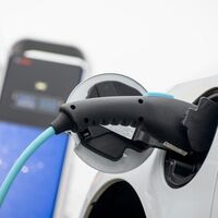 El Plan MOVES III, aún a la espera: las Comunidades no han activado las ayudas a la compra y el plazo termina en un mes