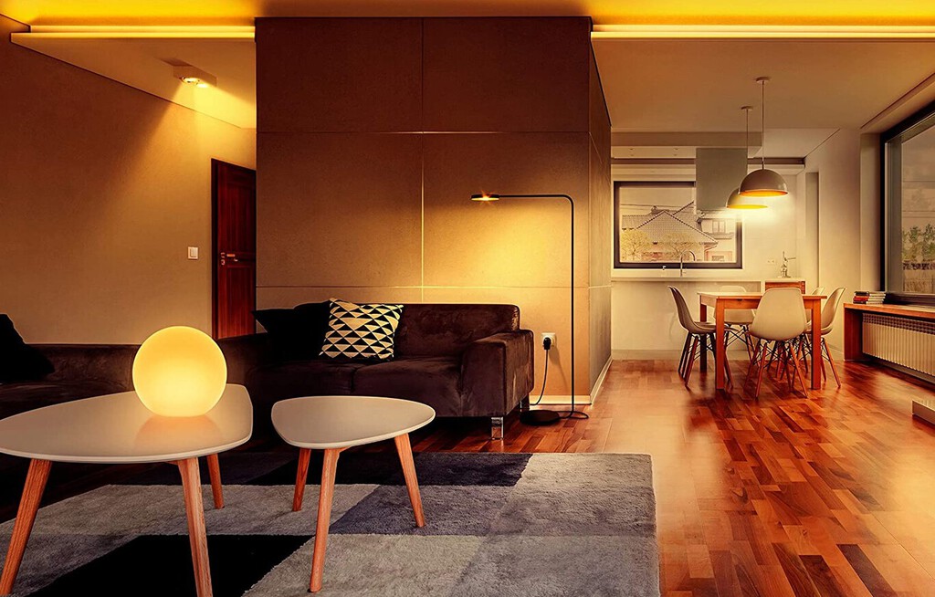 Ahora puedes renovar la iluminación de tu hogar con este pack de cuatro bombillas LED RGB 