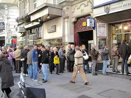 Comparte lotería y ahorra dinero