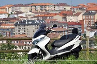 Suzuki Burgman 125 Executive, prueba (características y curiosidades)