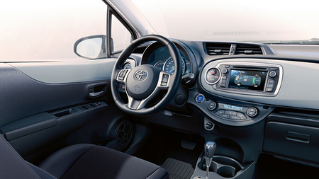 Toyota Yaris Hybrid interior