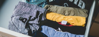 La técnica japonesa para ordenar la ropa dentro de casa y que ocupe menos espacio: en qué consiste y cómo funciona