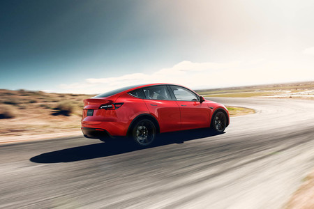 Tesla va a vender a sus clientes una novedosa pintura que cambia de color y, no, no es nada nuevo