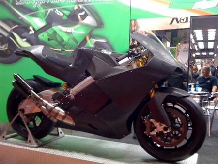 Suter SRT500, una 2T actualizada