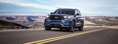 Ford Explorer completa la familia con la versión más potente y la versión más ahorrativa: ST e Hybrid