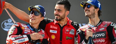 Pecco Bagnaia coincide con Marco Bezzecchi: "Nunca jugaría al póker con Marc Márquez. Todos sabíamos que iba a ganar aquí" 