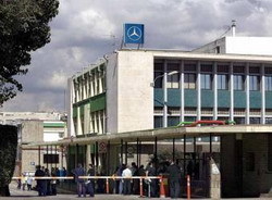 Mercedes cerrará su fábrica en Barcelona a finales de este año