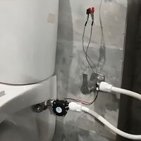 Producir electricidad cada vez que tiras de la cisterna es una idea genial. Este invento promete conseguirlo