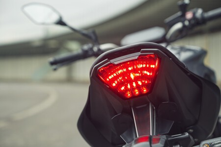 Faro Led Motos 5 2022