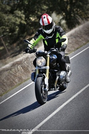 BMW R nineT