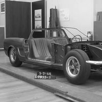 En Ford no tienen ni idea de dónde ha salido este Ford Mustang de motor central, y piden la ayuda del público para identificarlo