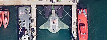 En las imágenes por satélite parece una nave de Star Wars, pero este submarino puede dormir en el fondo del mar meses antes de atacar: EEUU ha construido algo que parece de ciencia ficción